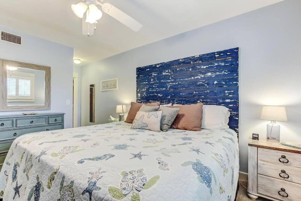 Oceanfront Retreat With A Remarkable View. New! フェルナンディーナ・ビーチ エクステリア 写真