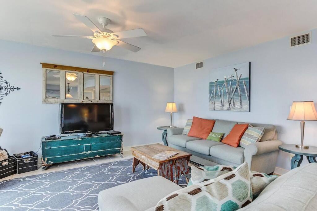 Oceanfront Retreat With A Remarkable View. New! フェルナンディーナ・ビーチ エクステリア 写真