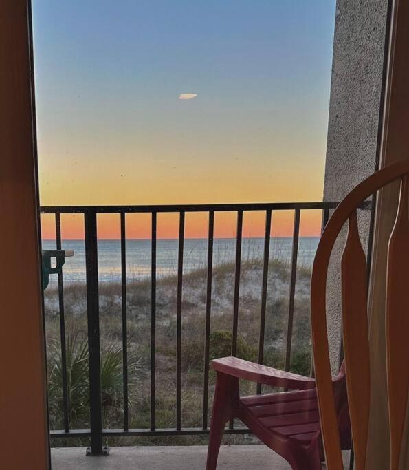 Oceanfront Retreat With A Remarkable View. New! フェルナンディーナ・ビーチ エクステリア 写真