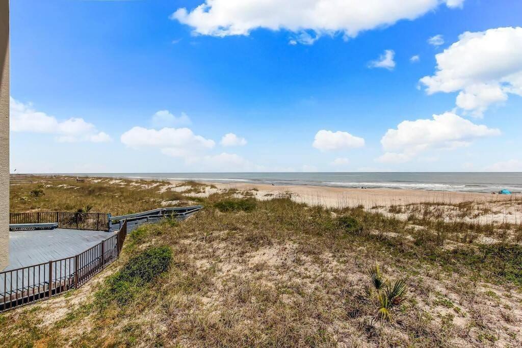 Oceanfront Retreat With A Remarkable View. New! フェルナンディーナ・ビーチ エクステリア 写真